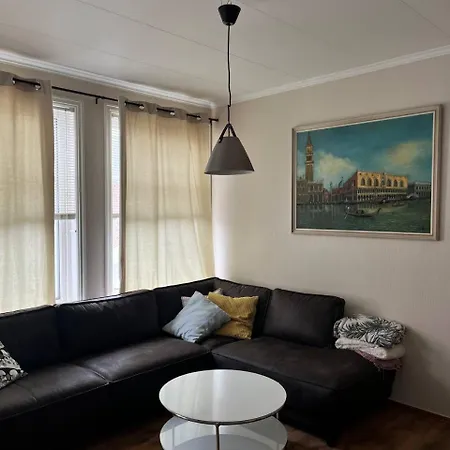 Centre Apartment *
