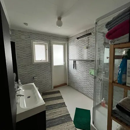Apartment Centre